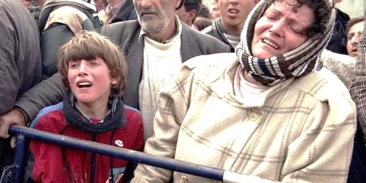 “Në masakrën e Prekazit të Skenderajt, më 5 – 7 mars 1998, u vranë 59 shqiptarë, nga të cilët 55 nga lagjja e Jasharajve…”. Dëshmia e publicistit të njohur për masakrat serbe në Kosovë, 1998-‘99