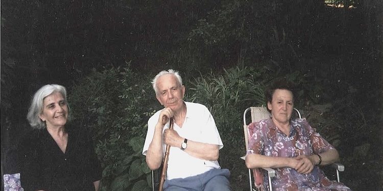 “Edhe foshnjat në Gjakovë e njihnin Ali Bokshin, spiunin dhe Fadili, Boro Vukmiroviç, Ramiz Sadiku dhe Ymer Pula, vendosën që ta vrisnin…”/ Dëshmia e rrallë e mbesës së ish-udhëheqësit të Kosovës