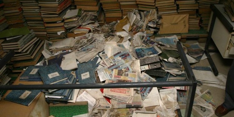 “A jeton me këtë situatë Marash Hajati, që në ‘Zëri i popullit’, vë lajmin se në Zvicër kërkohet fuqi punëtore, apo se presidenti Mlladenov i Bullgarisë…”/ Fjala e Ramiz Alisë dhe debatet në Plenum, 6 korrik ‘90