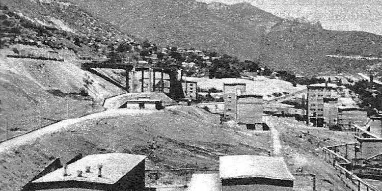 “Populli i Tropojës kishte dëshirë dhe ma ka lanë porosi për t’ju a transmetuar juve, shoku Ramiz, që të bëni një vizitë në këtë rreth, pasi…”/ Zbulohet proces-verbali i mbledhjes së Byrosë, 6 qershor 1989