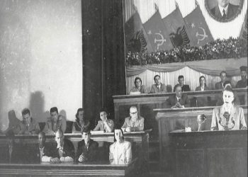 “Regjimi i Enver Hoxhës përballet me lëvizjet kundërshtare me masa represive, ministri Shehu ka krijuar disa batalione të veçanta ndjekjeje, që operojnë në…”/ Zbulohen dokumentet sekrete të CIA-s