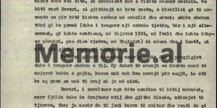 “Në Korçë, në fillim, Enveri banoi në shtëpinë e familjes Belba dhe të pak kohë në shtëpinë e profesorit francez, Andrea Brezho, më pas ai banoi në…”/ Biografia e panjohur e Enver Hoxhës, e vitit 1969