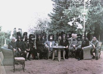 “Balluku ishte i paaftë t’u jepte një përgjigje delegatëve, prandaj telefonoi Enver Hoxhën e Mehmet Shehun dhe u tha të ktheheshin menjëherë në Tiranë, pasi…”/ Dokumentet sekrete të CIA-s